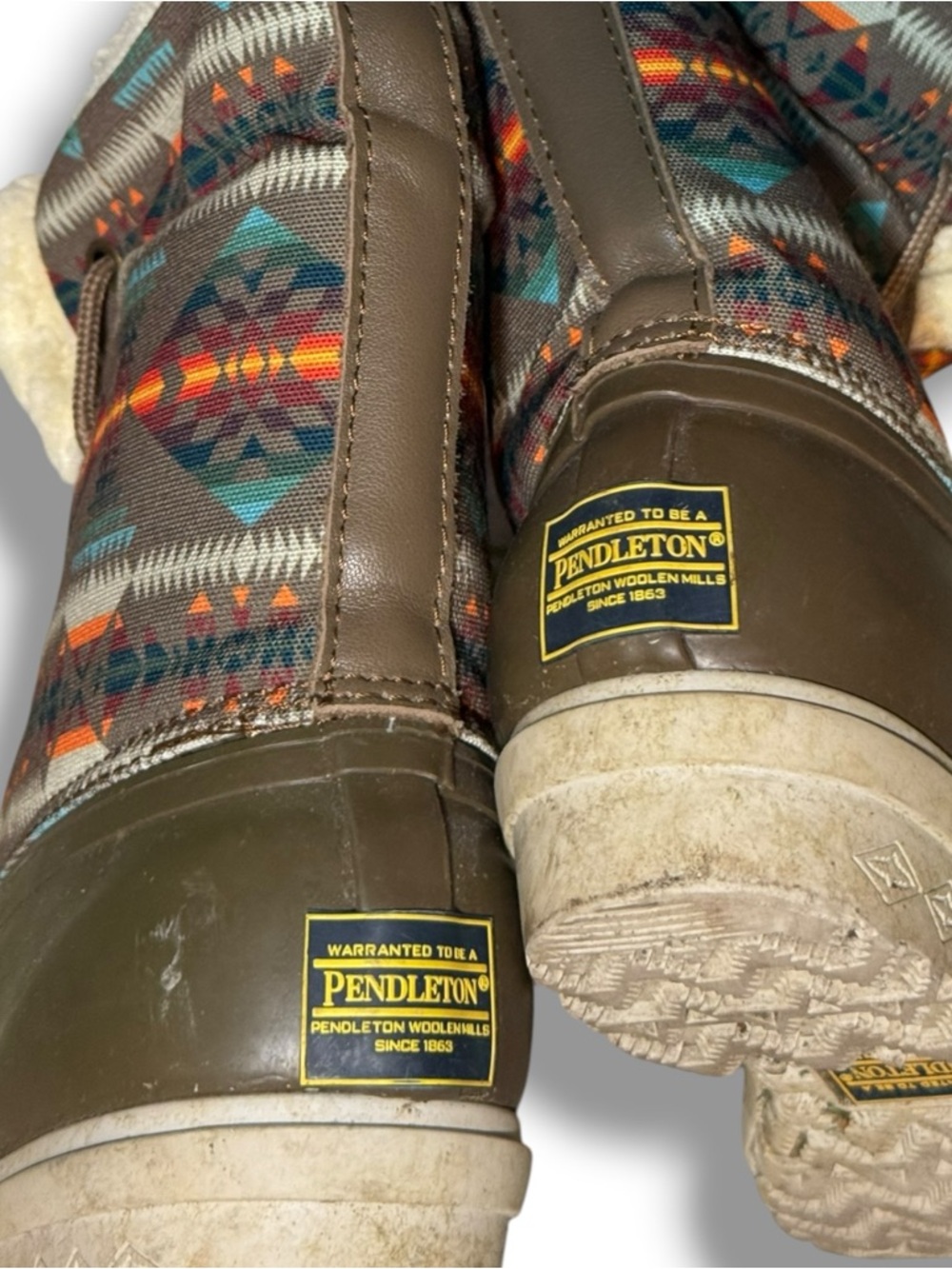 Pendleton Roll Top Duck Boot - Picture 4 of 7